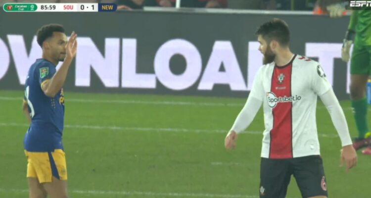 Las burlas de Jacob Murphy en el Southampton vs Newcastle.