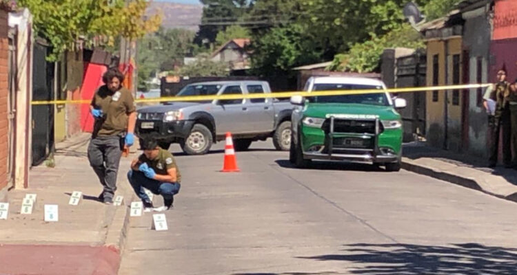 Sujetos dispararon al menos 15 tiros a vivienda en Talca y huyeron del lugar: había amenazas de muerte