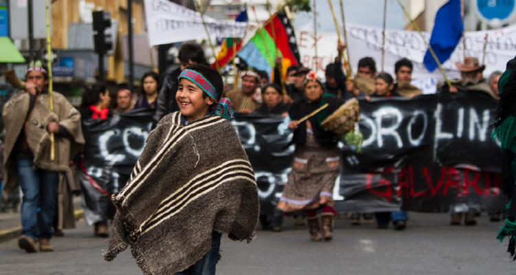 Conadi y Bienes Nacionales firman convenio para regularizar tierras de 800 familias mapuches