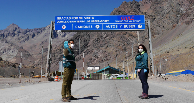 Trabajadores del SAG inician paro en paso Los Libertadores: piden aumento de personal