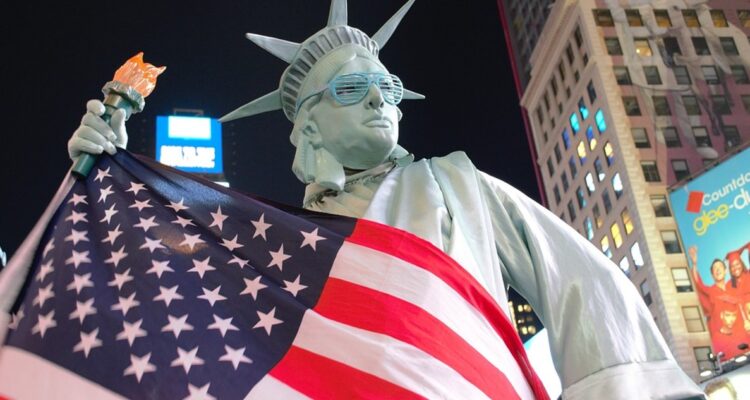 Presentan marco global para guiar a las empresas de EEUU a ser más inclusivas con los latinos