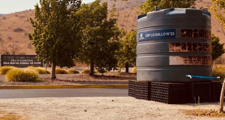 Aguas Manquehue alerta que podrían seguir los cortes en Chicureo y Chamisero ante extrema sequía