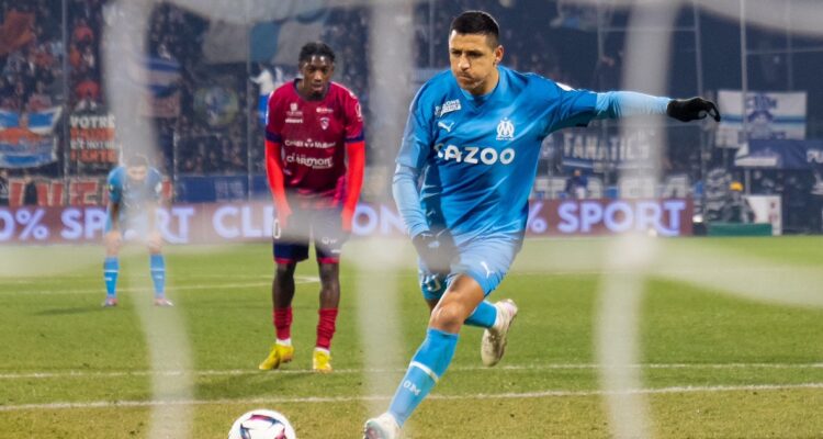 Alexis Sánchez sigue maravillando al Marsella.