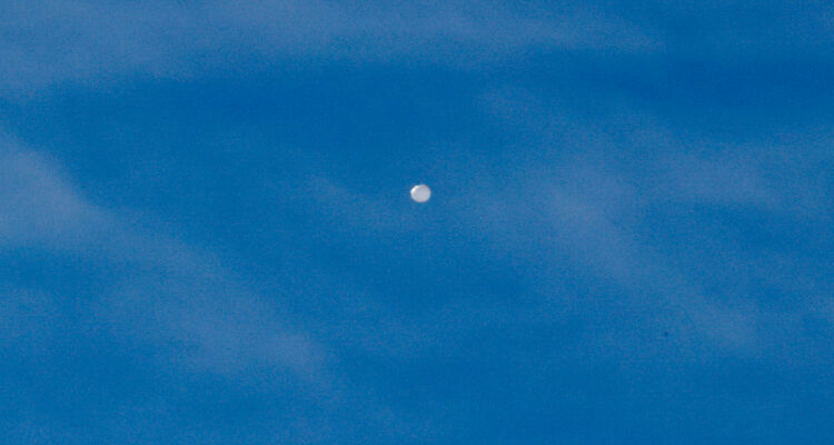 No hay indicios de alienígenas o actividad extraterrestre dice EEUU por los OVNIs derribados