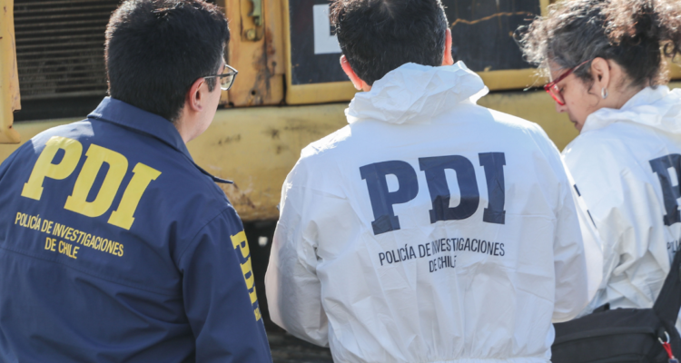 Destruyen maquinaria y vehículos durante ataque incendiario en la comuna de Mulchén