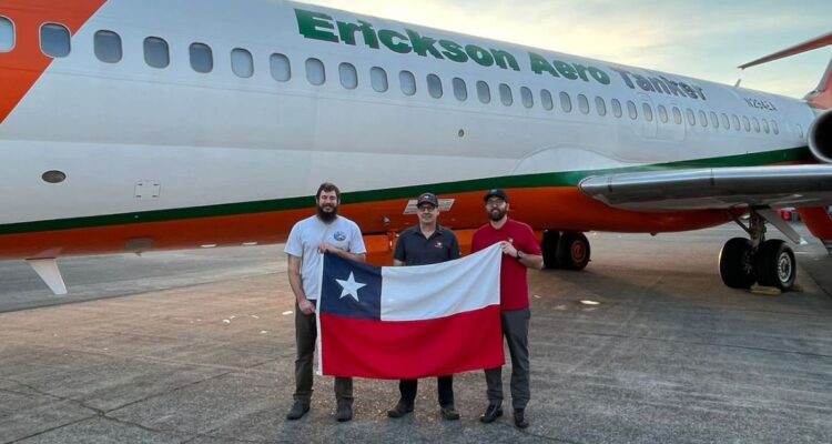 Avión gestionado por familia Luksic para combatir incendios en Chile ya emprendió vuelo desde EEUU