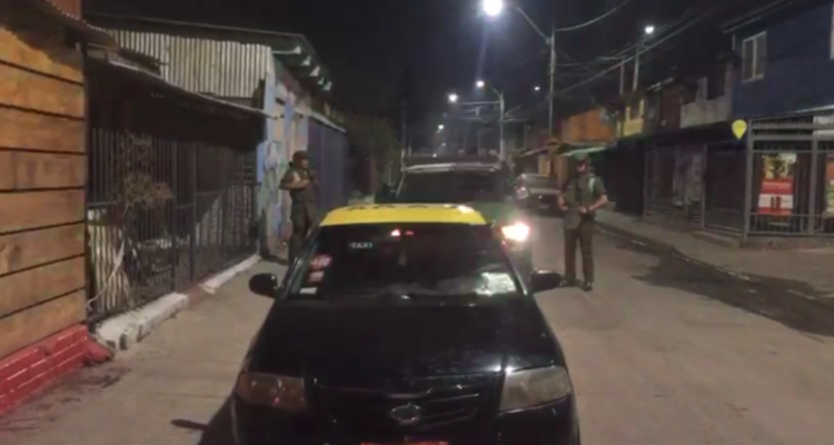 Un muerto deja balacera en Puente Alto: familiares dispararon afuera del Hospital Sótero del Río