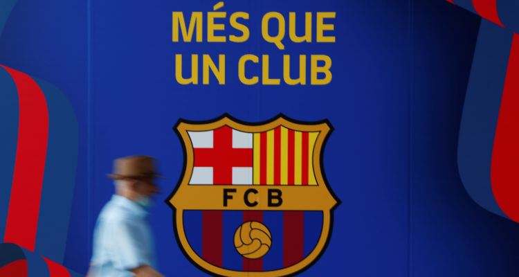 Amenazan a Barcelona con destacar irregularidades arbitrales.