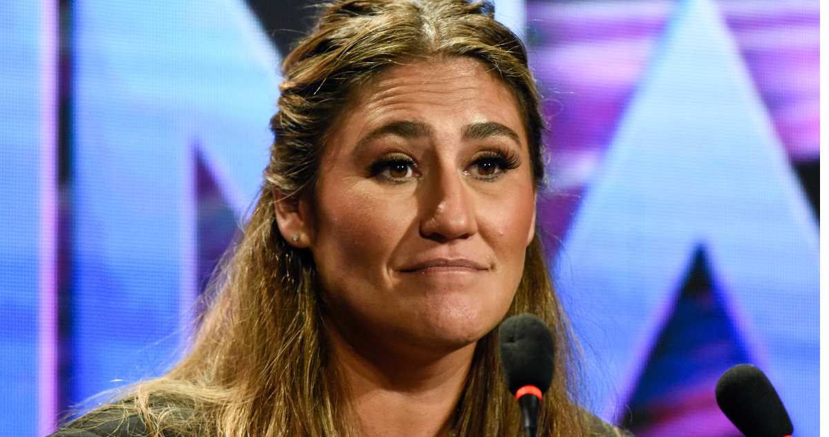 “Las reflexiones vendrán después”: Belén Mora sin mayor autocrítica tras su pifiada rutina en Viña