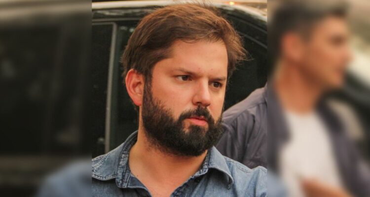 Boric tilda de “repudiable” amenazas a Bomberos de Vicuña: “Se han ganado el rechazo de todo Chile”