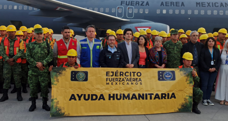 150 brigadistas mexicanos llegan al Bío Bío para sumarse al combate de incendios forestales