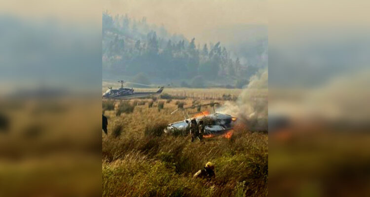 Dos brigadistas muertos deja caída de helicóptero en Galvarino: combatían incendios forestales