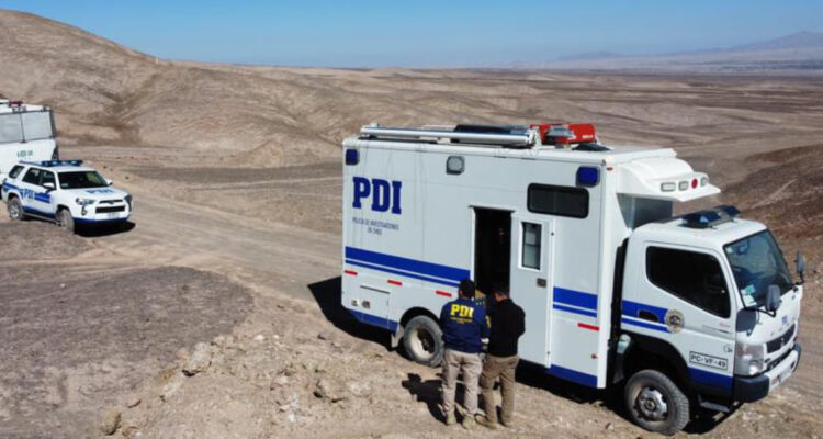 PDI de Calama indaga hallazgo de cadáveres abandonados en el desierto