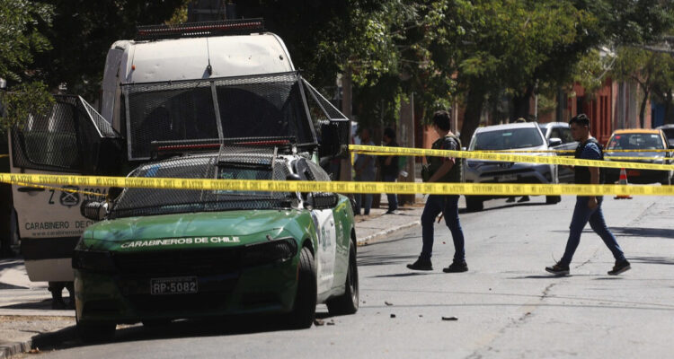 Carabinero da muerte a hombre haitiano que realizaba disparos en plena vía pública en Santiago