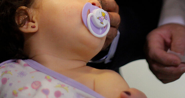 Cavei recomienda al Minsal ampliar la vacunación covid-19 a menores de 3 años