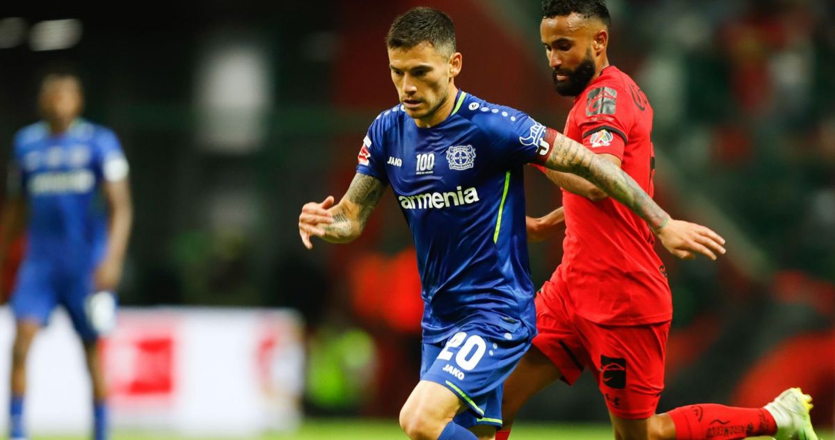 Un nuevo club sudamericano aparece en el horizonte de Charles Aránguiz