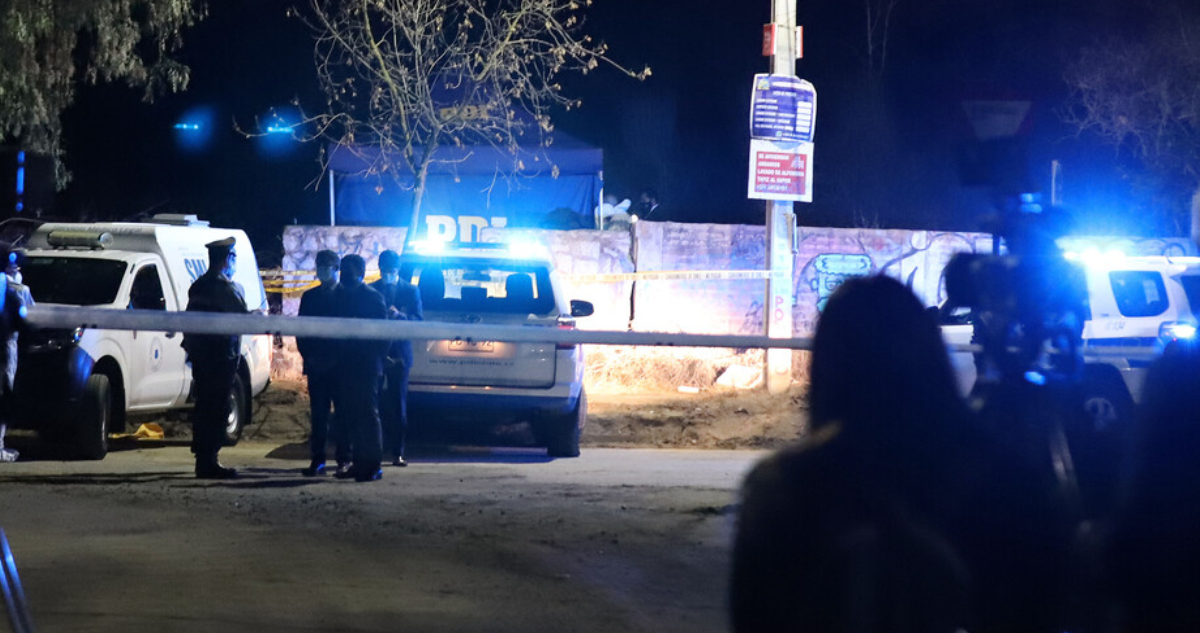 Mujer muere baleada en Coronel: encapuchados abordaron auto en el que se encontraba con su cónyuge