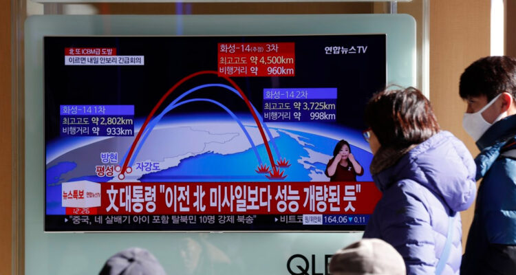 Corea del Norte confirma lanzamiento de misil intercontinental hacia el mar de Japón