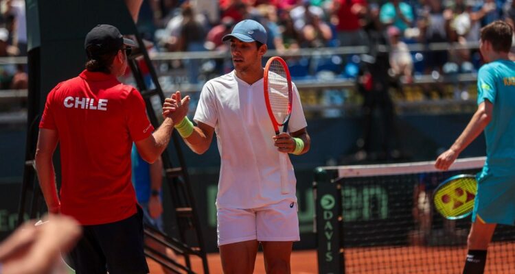 Cristian Garin derrotó a Bublik y selló triunfo de Chile sobre Kazajistán.