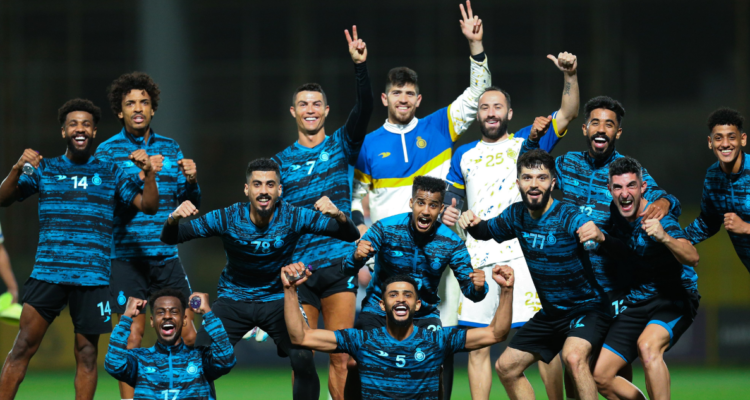 Compañero de Cristiano Ronaldo asume que se ha vuelto más difícil jugar con el portugués en el plantel.