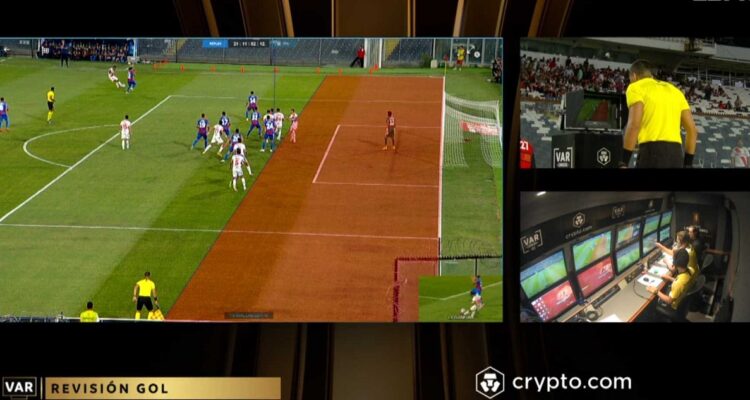 El VAR anuló el primer festejo de Curicó Unido en Copa Libertadores.