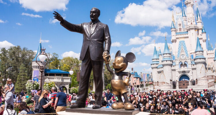 Disney anuncia 7 mil despidos y reducción de costos que afectarán a sus contenidos
