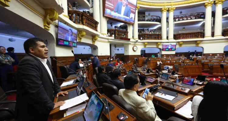 Congreso de Perú rechaza por tercera vez adelantar elecciones en medio de crisis social
