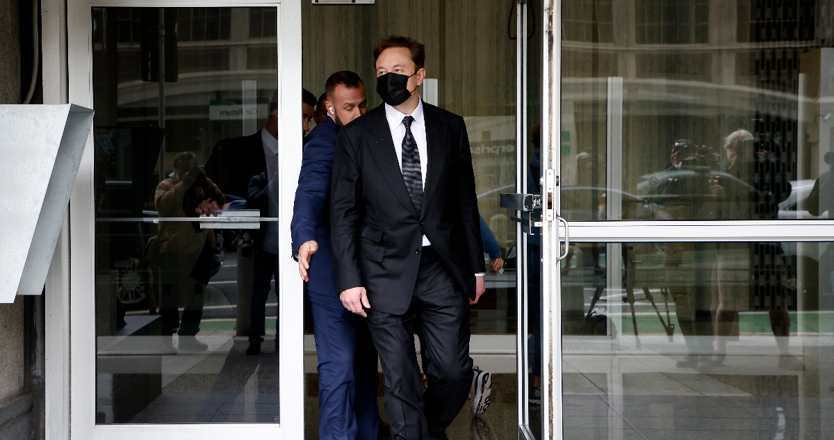Elon Musk aplicó nueva ronda de despidos en Twitter: aviso llegó a trabajadores en fin de semana