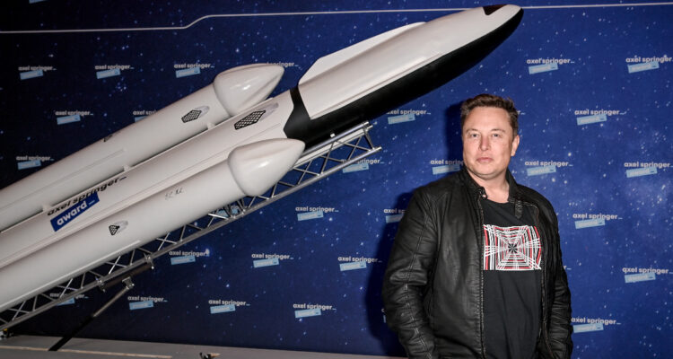Elon Musk recupera su trono como el hombre más rico del mundo