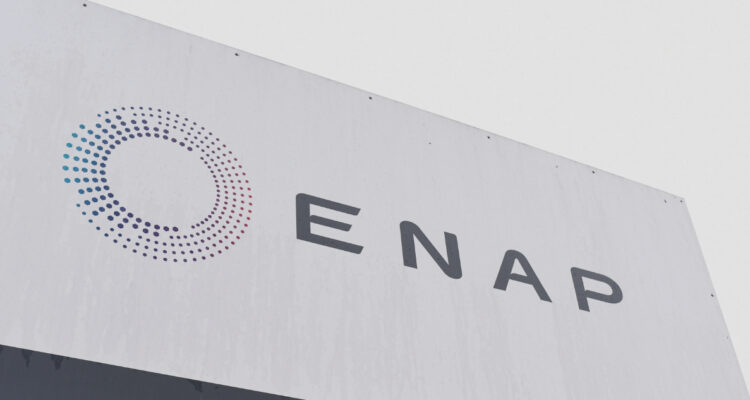 S&P mantiene clasificación de riesgo de Enap y perspectiva de riesgo mejoró a “positivo”