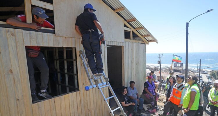 Comienza entrega de viviendas de emergencia en Puntalavapié
