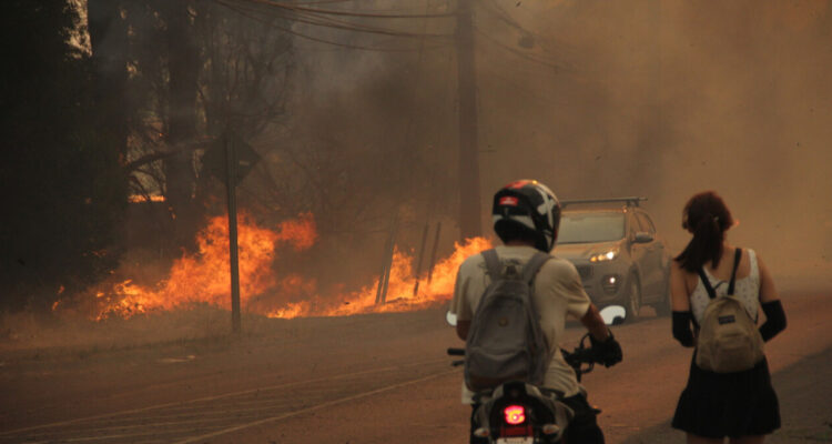 Foto contexto sobre incendios y títulos de dominio