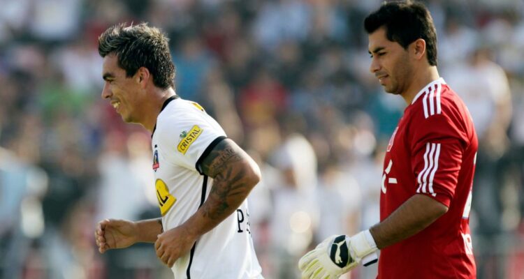 Esteban Paredes se acordó de Johnny Herrera y le mandó mordaz recado