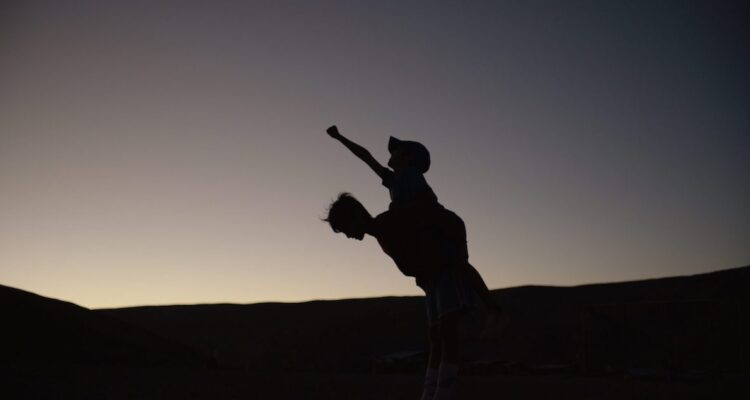 escena estrellas del desierto