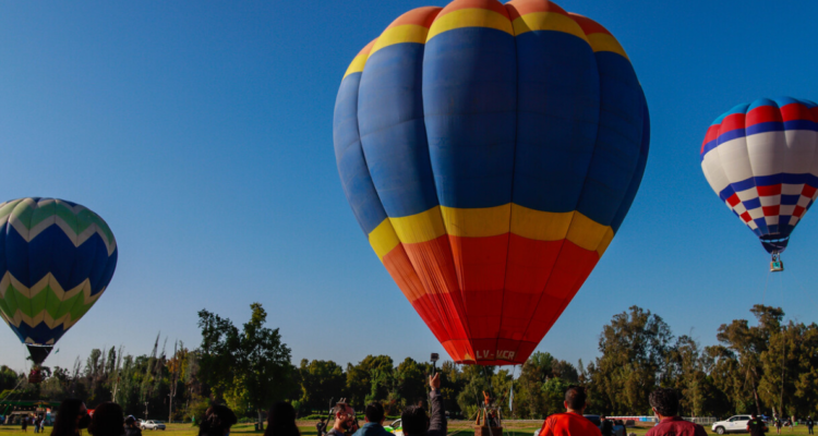 Festival de Globos aerostáticos en Peñaflor: ¿Cuándo y cómo asistir?