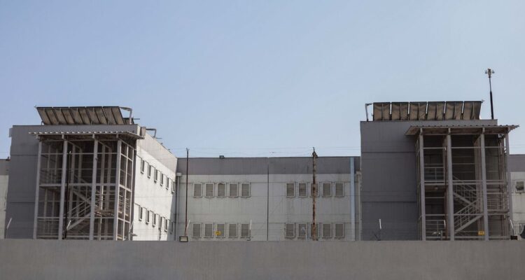 Campaña de Gendarmería busca eliminar antecedentes penales a reos que cumplan sus condenas