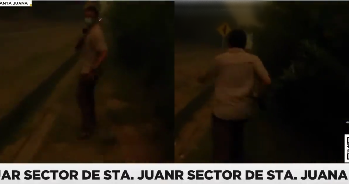 Gonzalo Ramírez escapando de un foco de incendio en Santa Juana