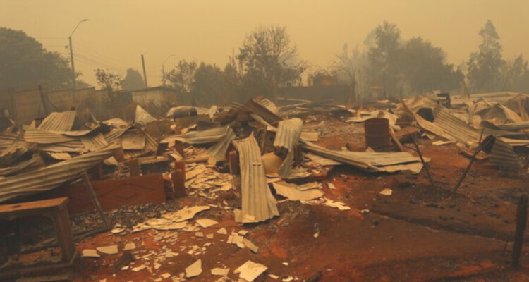 Gobierno confirma 4 muertos durante incendio forestal en Santa Juana