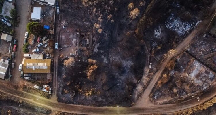 Cifran en 561 damnificados, 246 viviendas destruidas y 7 fallecidos por incendios en La Araucanía