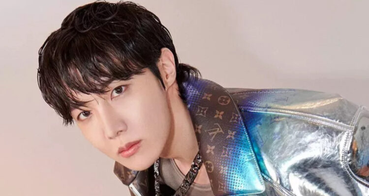 Kpopers lo lamentan: J-Hope de BTS deja la banda para cumplir rol por su país