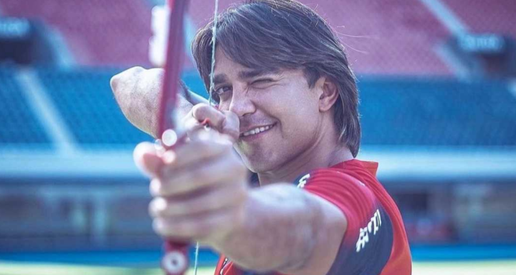 La flecha que lanzó Marcelo Moreno Martins hacía Colo Colo.