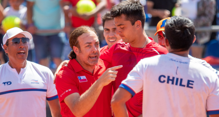 El enojo de adidas con la empresa penquista que viste a los integrantes de Copa Davis.