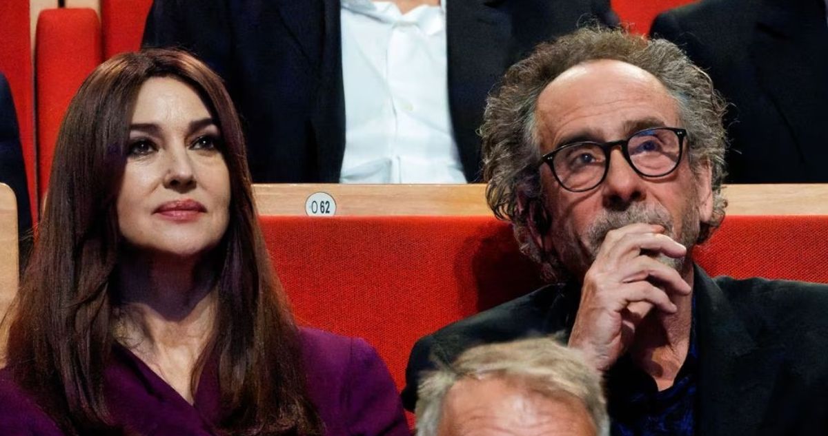 Aseguran que Tim Burton y Monica Bellucci estarían saliendo tras ser vistos en París