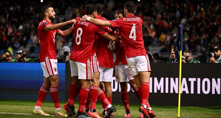 Al Ahly aplastó al Auckland City en el arranque del Mundial de Clubes.