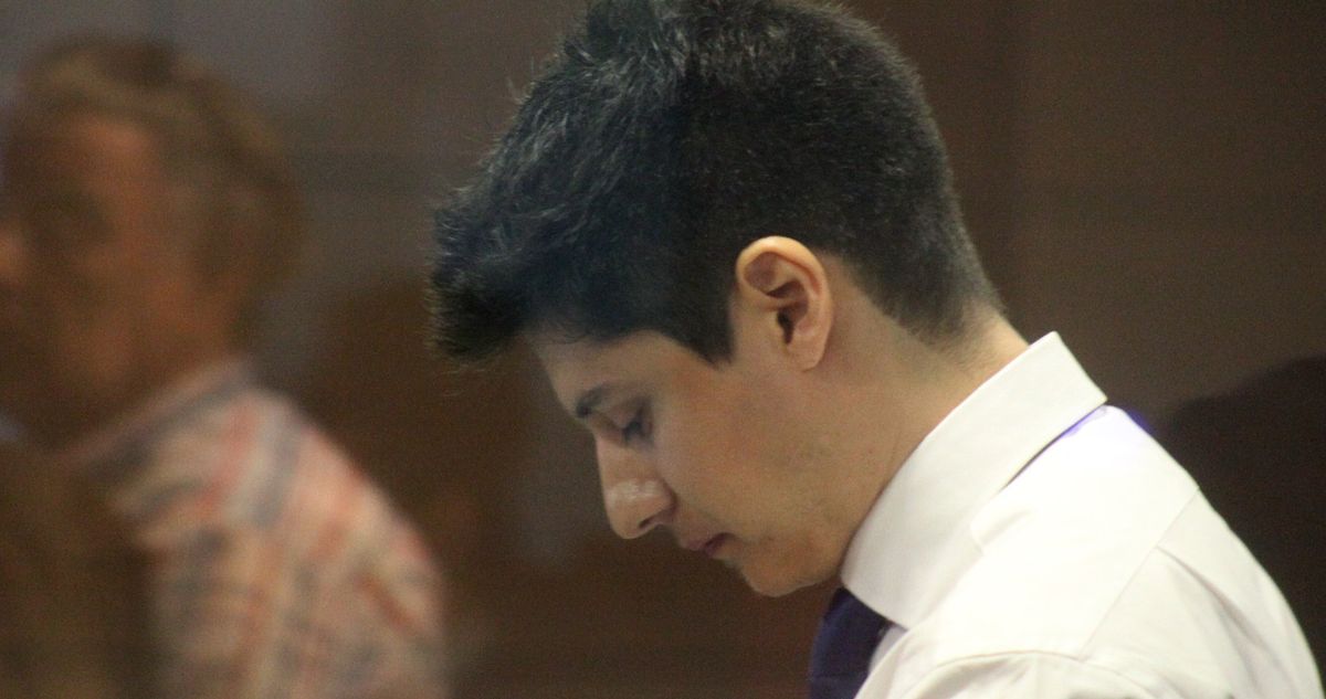 Padre de Nicolás Zepeda denuncia que guardia golpeó a su hijo antes del primer juicio en Francia