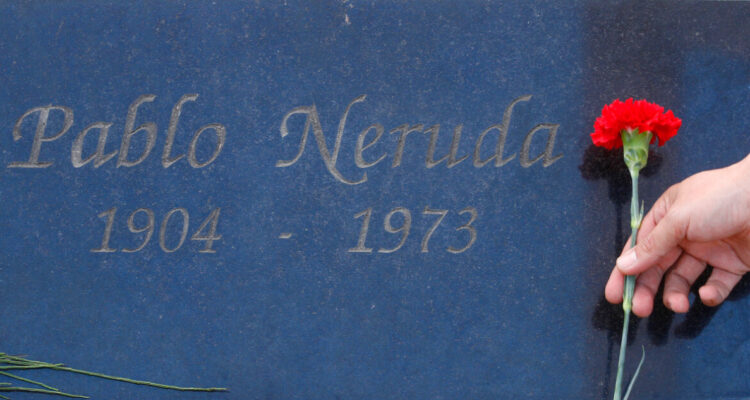 Aplazan nuevamente presentación de informe clave para esclarecer muerte de Pablo Neruda