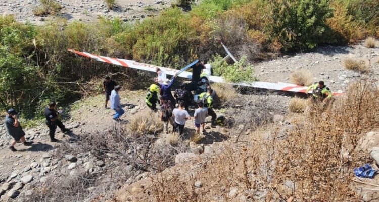 Reportan caída de planeador en Vitacura: piloto quedó con lesiones