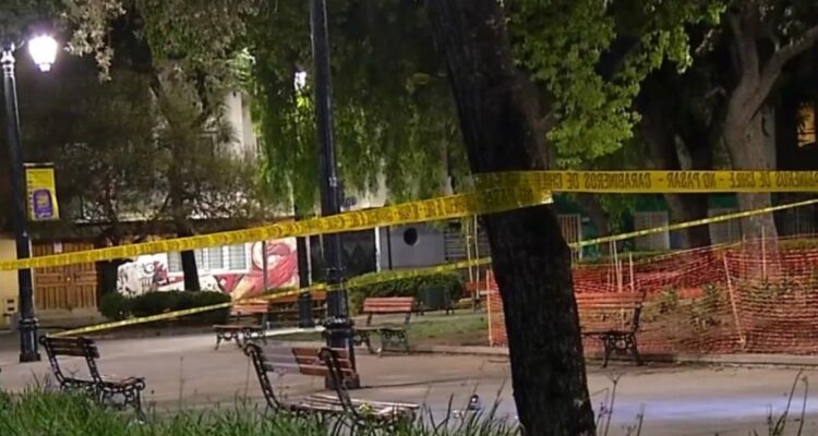 Hombre fue apuñalado y baleado por un grupo de personas en el barrio Yungay