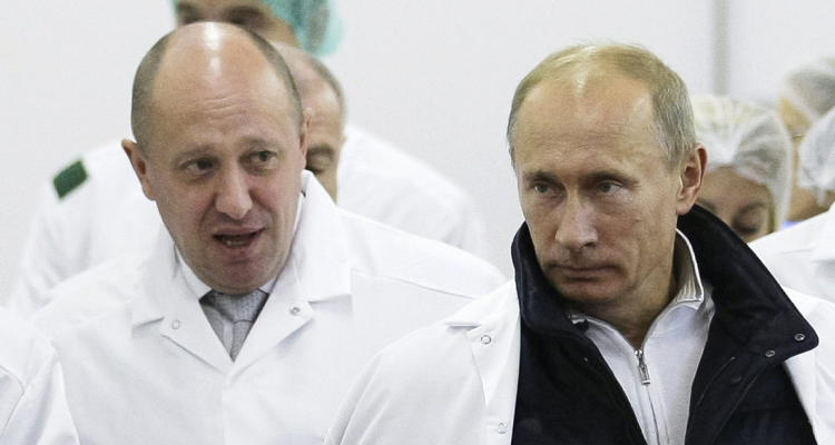 El empresario Yevgueni Prigozhin junto al presidente Vladimir Putin.