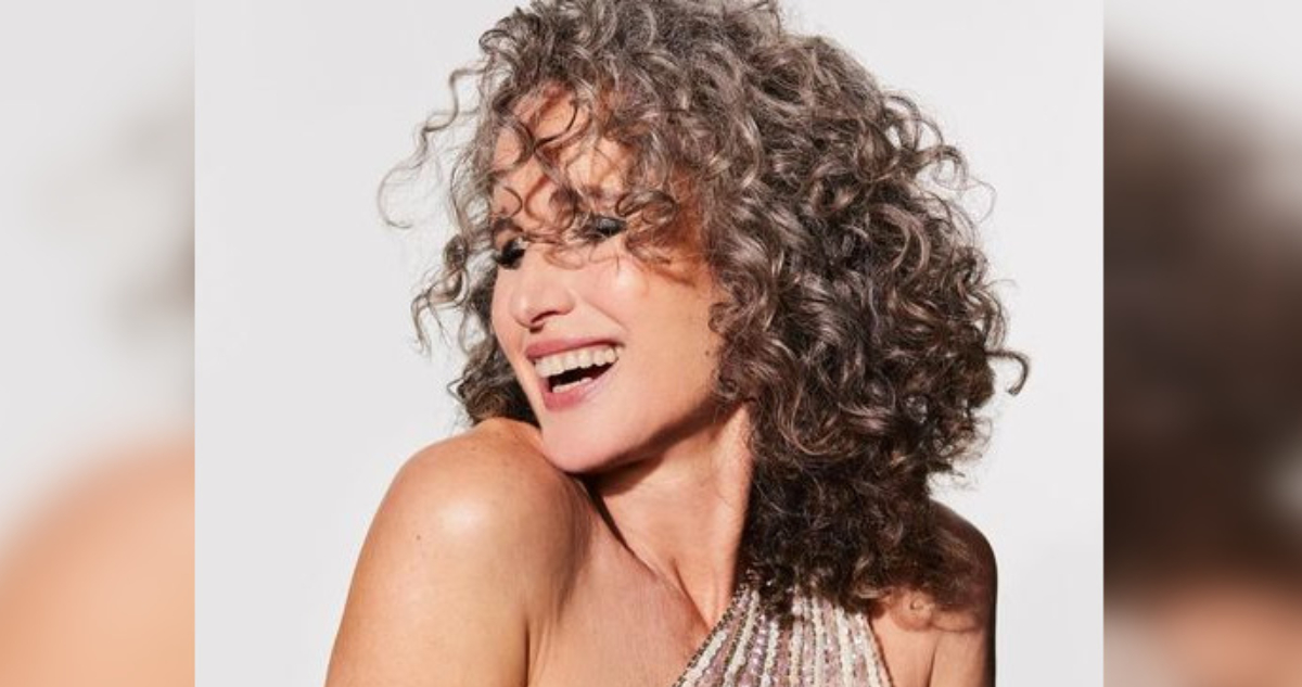 ¿Qué es el movimiento Gray Hair? La tendencia que reivindica la belleza de las canas